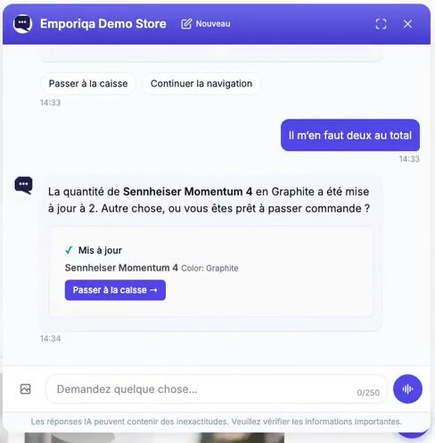La vitrine de démo avec le chat ouvert. Le client demande le Sennheiser Momentum 4 en Graphite, le chat ajoute cette variante au panier de la boutique et la passe à deux sur demande, puis le client demande la caisse et celle de la boutique s'ouvre.