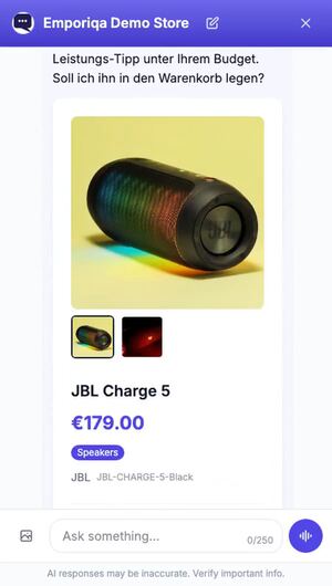 Un client écrit en allemand et cherche une enceinte Bluetooth étanche pour la plage à moins de 200 euros. Le chat répond en allemand et recommande la JBL Charge 5.