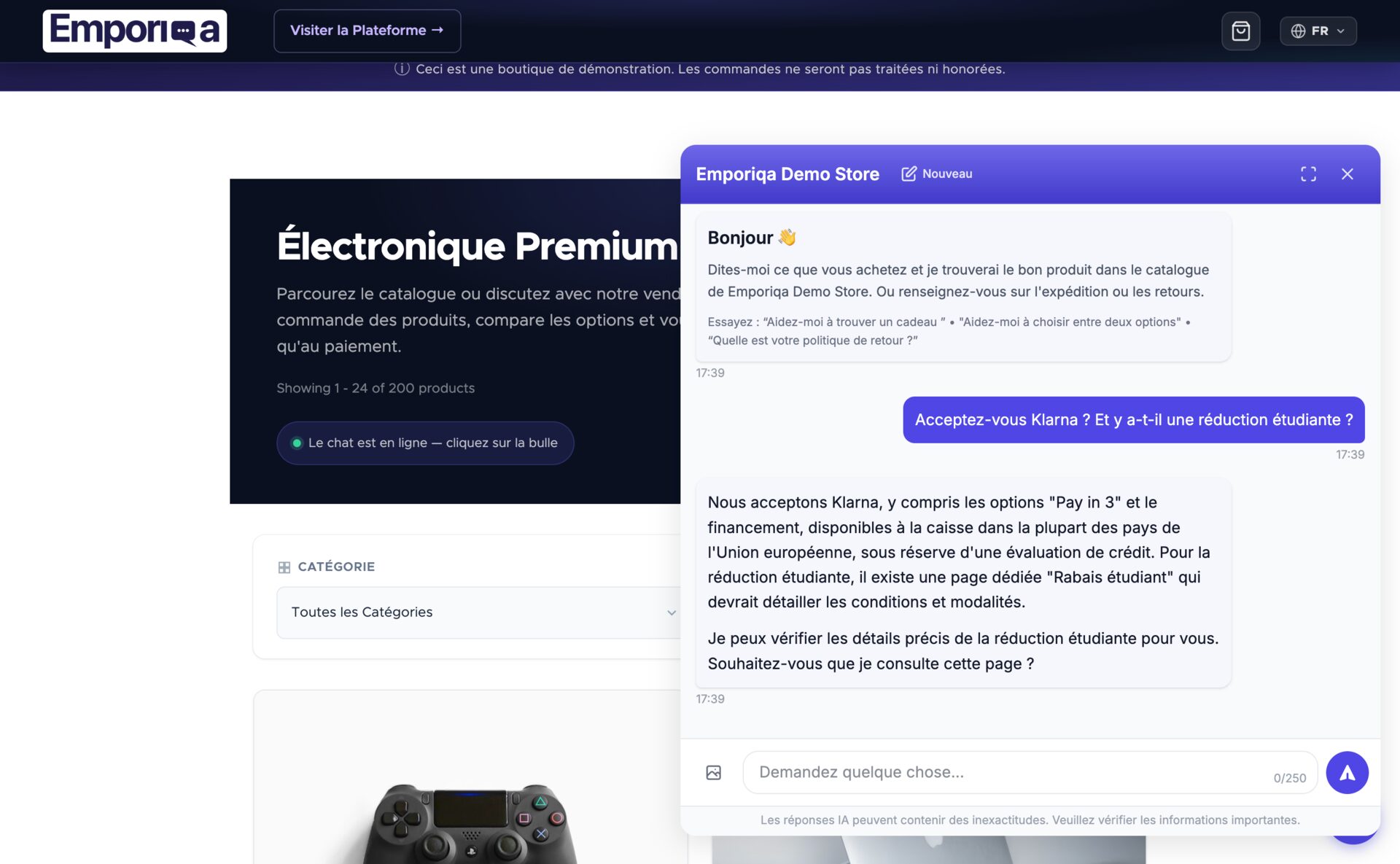 Widget de chat sur une boutique répondant à des questions sur les moyens de paiement et les remises étudiantes